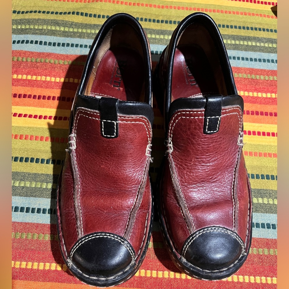 ☀️Born☀️ Casual Comfy 6 Ladies durable Preloved by me☀️Brick red, black, leather